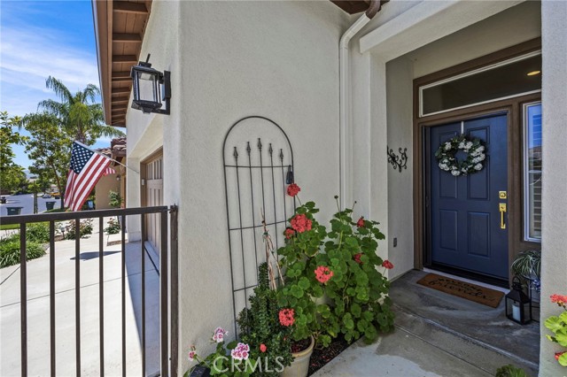 9121 Wooded Hill Drive, Corona CA: https://media.crmls.org/medias/702fb2a4-a0d3-4686-b0ef-312c33f71fd4.jpg