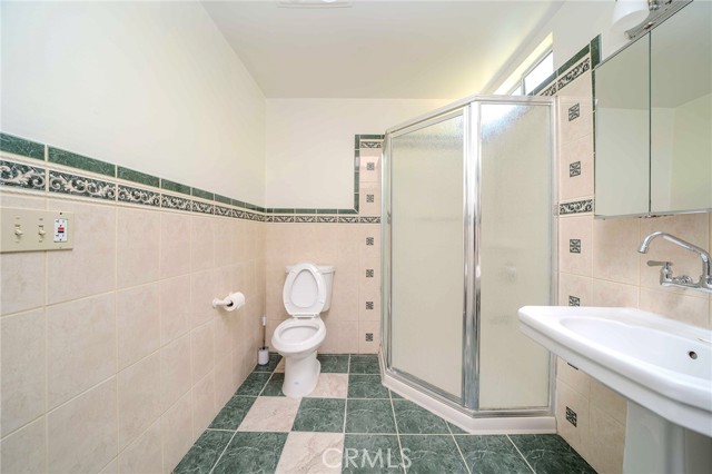 Drew Fenton | 433 S Bundy Drive Los Angeles CA | MLS: 7457083