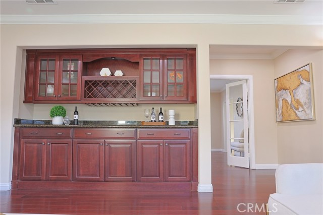 251 W Le Roy Avenue, Arcadia CA: https://media.crmls.org/medias/70312596-e73b-4006-8642-8f32a3cb8953.jpg