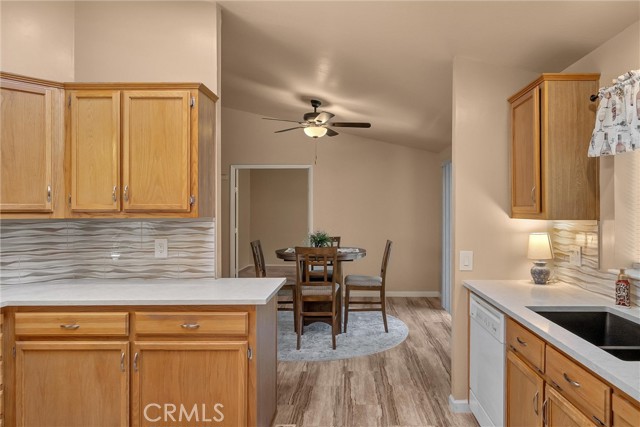 Detail Gallery Image 21 of 57 For 2050 Springfield Dr #312,  Chico,  CA 95928 - 2 Beds | 2 Baths