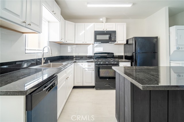 Detail Gallery Image 4 of 23 For 2370 Pine, Long Beach,  CA 90806 - 2 Beds | 1 Baths