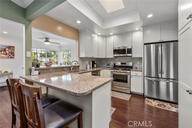 Detail Gallery Image 14 of 38 For 5931 Amberdale Dr, Yorba Linda,  CA 92886 - 3 Beds | 2 Baths