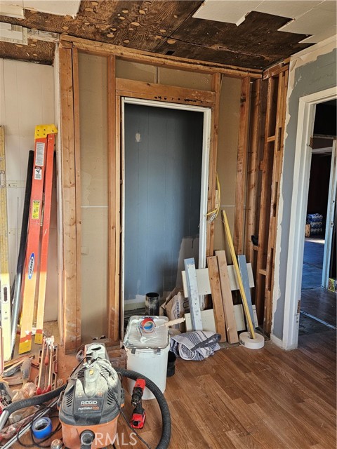 2352 S Jacks Ranch Drive, Ridgecrest CA: https://media.crmls.org/medias/7032cf75-9302-46f0-9b48-cb61f4a506e5.jpg