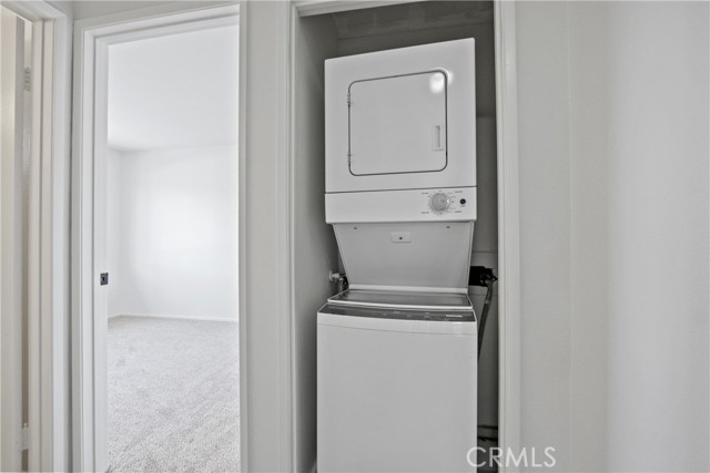 127 S Poplar Avenue, Brea CA: https://media.crmls.org/medias/70347810-ae54-4ea0-955e-41db1d97dcf5.jpg