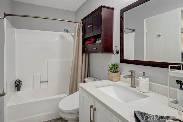 Detail Gallery Image 17 of 49 For 10176 Shady Oaks Dr #G,  Rancho Cucamonga,  CA 91730 - 2 Beds | 1/1 Baths