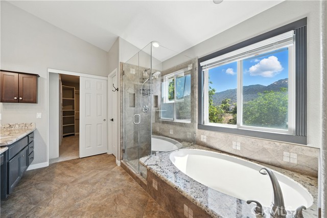 Detail Gallery Image 23 of 32 For 23549 Bending Oak Ct, Murrieta,  CA 92562 - 4 Beds | 3 Baths