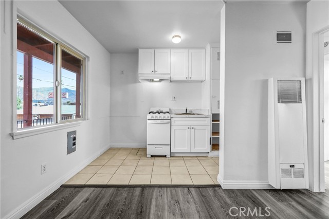 Detail Gallery Image 3 of 16 For 3626 E Colorado Bld #19,  Pasadena,  CA 91107 - 1 Beds | 1 Baths