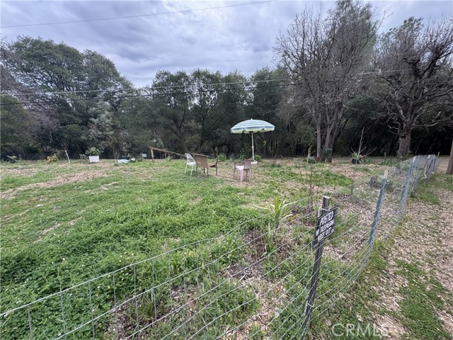 Detail Gallery Image 2 of 5 For 5344 Spruce, Clearlake,  CA 95422 - – Beds | – Baths