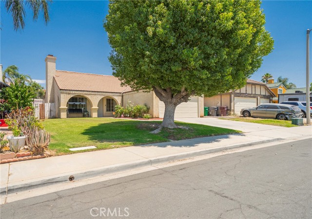 Detail Gallery Image 7 of 42 For 25584 Dracaea Ave, Moreno Valley,  CA 92553 - 3 Beds | 2 Baths