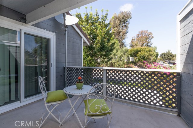 Detail Gallery Image 15 of 32 For 37 Clover Ln #273,  Aliso Viejo,  CA 92656 - 2 Beds | 1/1 Baths