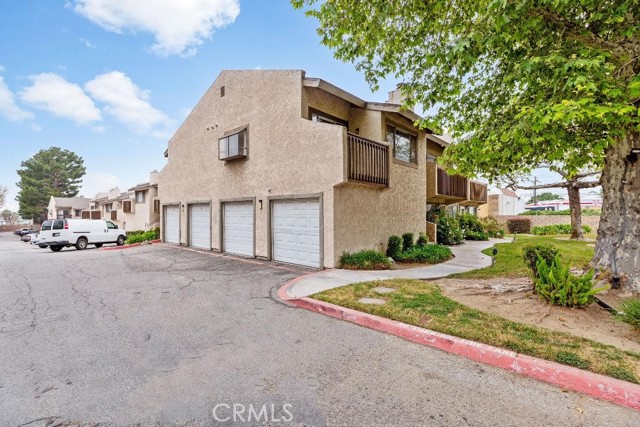 Detail Gallery Image 1 of 1 For 1251 S Meadow Ln #126,  Colton,  CA 92324 - 2 Beds | 2 Baths