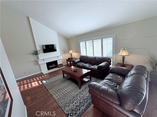 Detail Gallery Image 10 of 25 For 2081 Nantucket Place, Tustin,  CA 92780 - 4 Beds | 2 Baths