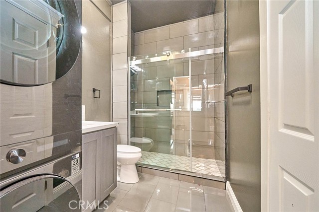 Detail Gallery Image 7 of 25 For 844 N Van Ness, Santa Ana,  CA 92701 - 3 Beds | 2 Baths