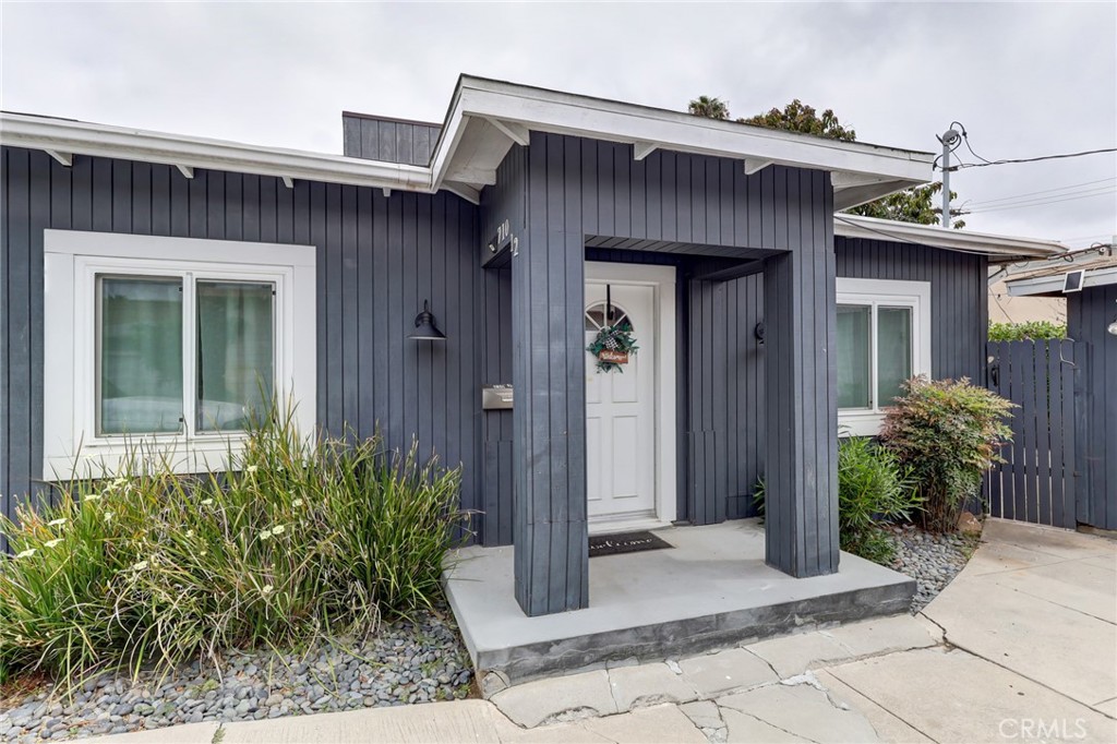 MLS #SB25081896 img 2