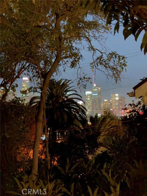 Detail Gallery Image 49 of 64 For 2207 - 2009 Apex Ave, Los Angeles,  CA 90039 - 2 Beds | 2 Baths