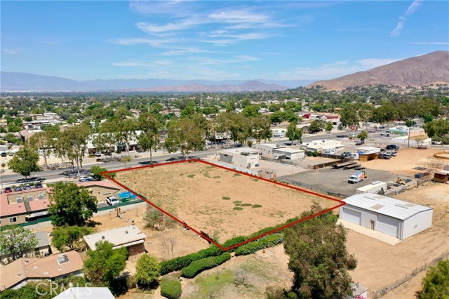 Detail Gallery Image 5 of 21 For 866 6th St, Norco,  CA 92860 - – Beds | – Baths