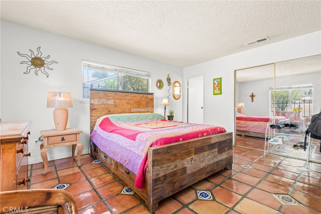 MLS #PW25143197 img 33