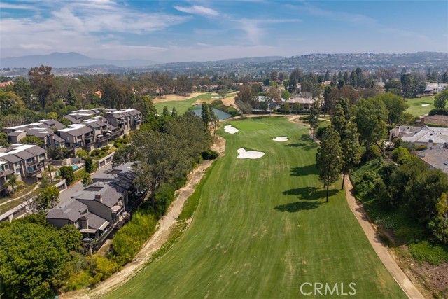 Detail Gallery Image 2 of 23 For 52 Sea Pine, Newport Beach,  CA 92660 - 2 Beds | 2 Baths