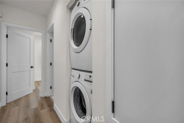 Detail Gallery Image 23 of 49 For 5110 Greenbush Ave, Sherman Oaks,  CA 91423 - 6 Beds | 6 Baths