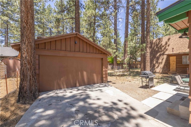 941 Anita Avenue, Big Bear City CA: https://media.crmls.org/medias/703eadc6-128c-435b-93d1-f8e3e919f1f6.jpg