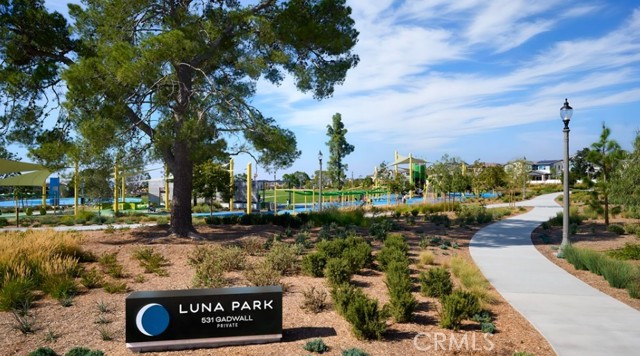 Detail Gallery Image 5 of 11 For 205 Briar Moon, Irvine,  CA 92618 - 5 Beds | 4/1 Baths