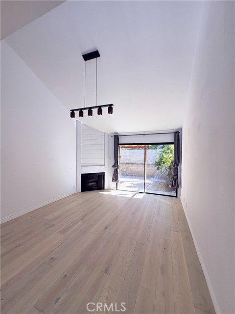 740 S Garfield Avenue, Monterey Park CA: https://media.crmls.org/medias/703fc9bf-c5c5-4e06-a813-39058f284d99.jpg