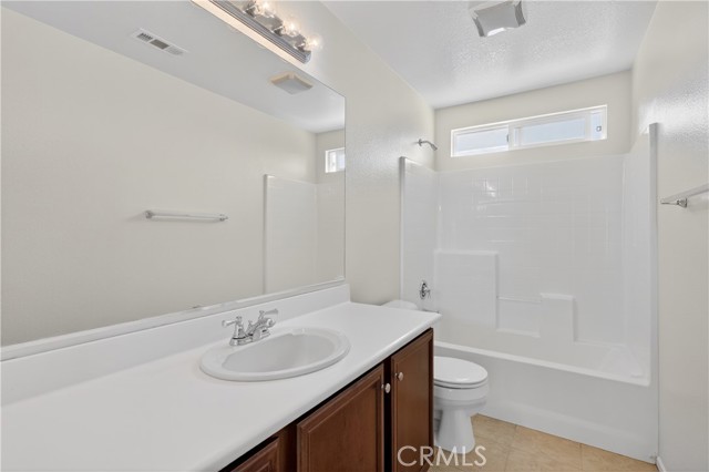 Detail Gallery Image 8 of 14 For 14937 Edgewood, Corona,  CA 92880 - 3 Beds | 2/1 Baths