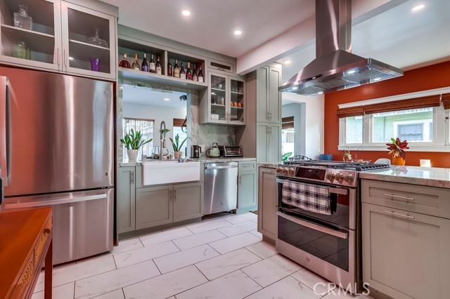 Detail Gallery Image 20 of 63 For 456 Cherry Ave, Long Beach,  CA 90802 - 3 Beds | 4 Baths