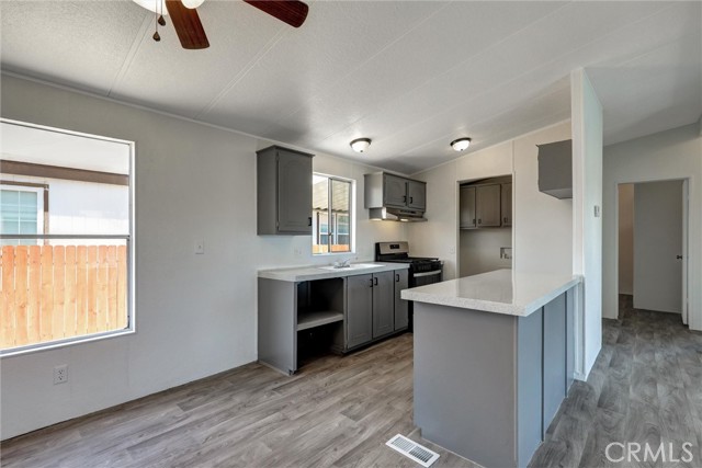 Detail Gallery Image 15 of 37 For 80 E Dawes St #91,  Perris,  CA 92571 - 3 Beds | 2 Baths