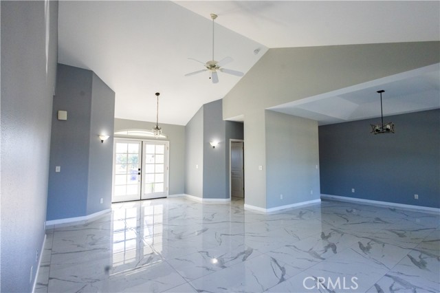 24115 Black Bart Court, Corning CA: https://media.crmls.org/medias/70426af7-68a1-4baf-abe0-87fd85339459.jpg