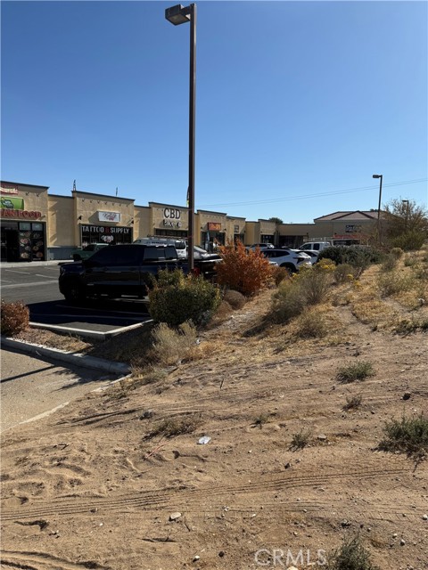 Detail Gallery Image 9 of 14 For 0 Bear Valley Rd, Hesperia,  CA 92345 - – Beds | – Baths