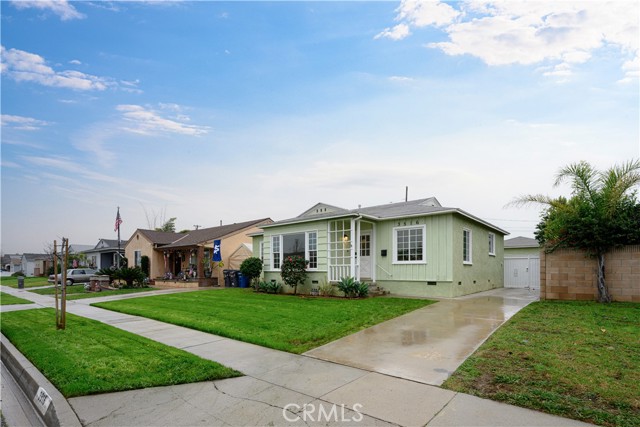 Image 2 for 3516 Loomis St, Lakewood, CA 90712