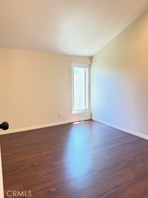 676 Parkwood Lane, Pomona CA: https://media.crmls.org/medias/704556be-778c-491a-a5b9-edd85e3f9069.jpg