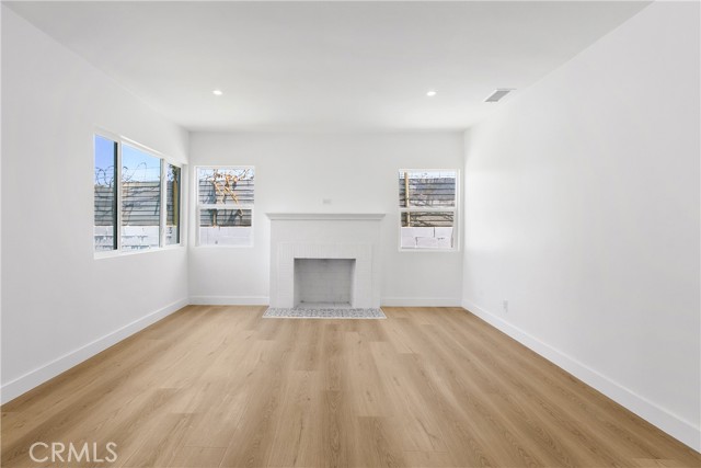 Detail Gallery Image 11 of 18 For 1736 N Mcdivitt Ave, Compton,  CA 90221 - 2 Beds | 1 Baths