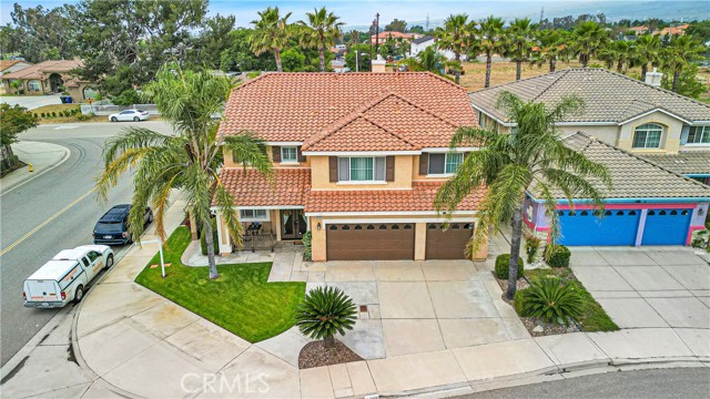 6240 Lytham Lane, Fontana, California 92336, 5 Bedrooms Bedrooms, ,3 BathroomsBathrooms,Single Family Residence,For Sale,Lytham,HD24108539