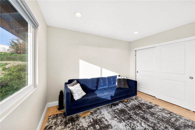 Detail Gallery Image 7 of 32 For 30358 via Rivera, Rancho Palos Verdes,  CA 90275 - 4 Beds | 2/1 Baths