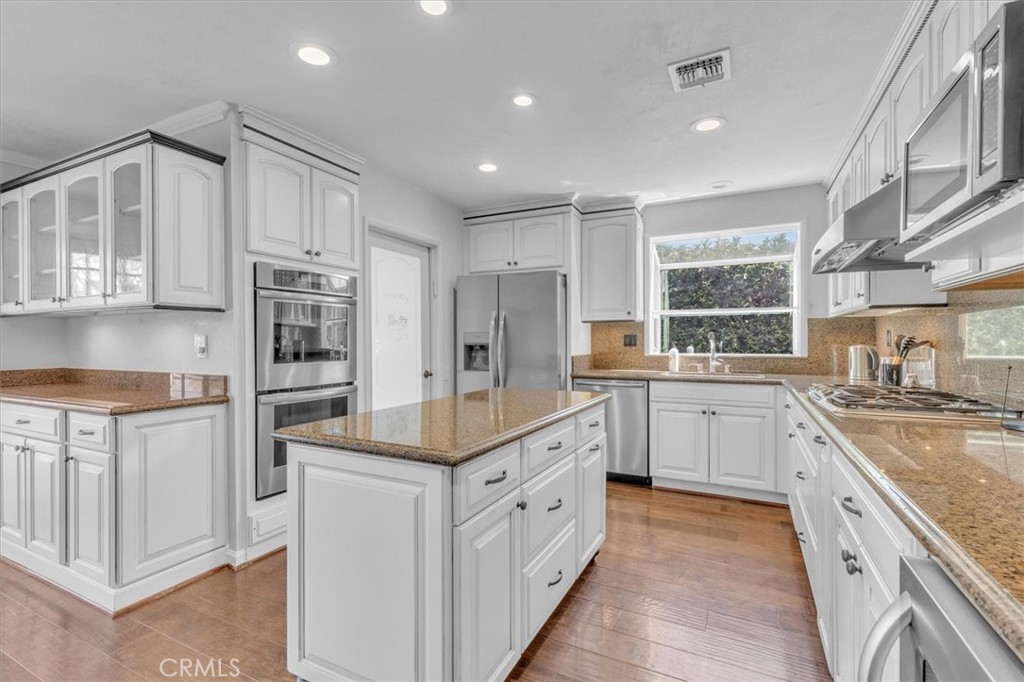 MLS #SR26149659 image #11