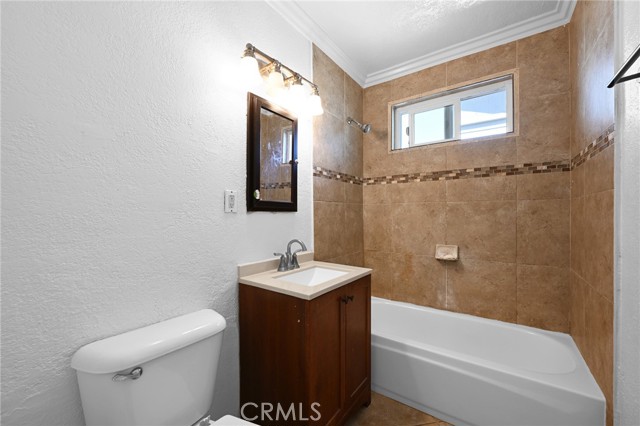 Detail Gallery Image 23 of 53 For 426 Grant St, Oceanside,  CA 92054 - 8 Beds | 6 Baths