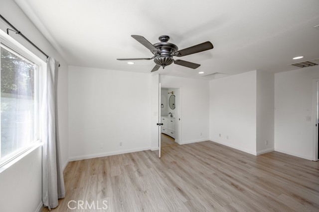 25252 Atwood Boulevard, Newhall CA: https://media.crmls.org/medias/7046c046-83e1-4b79-94f4-3779327fb52b.jpg