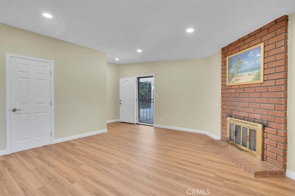 MLS #CV26004772 image #7