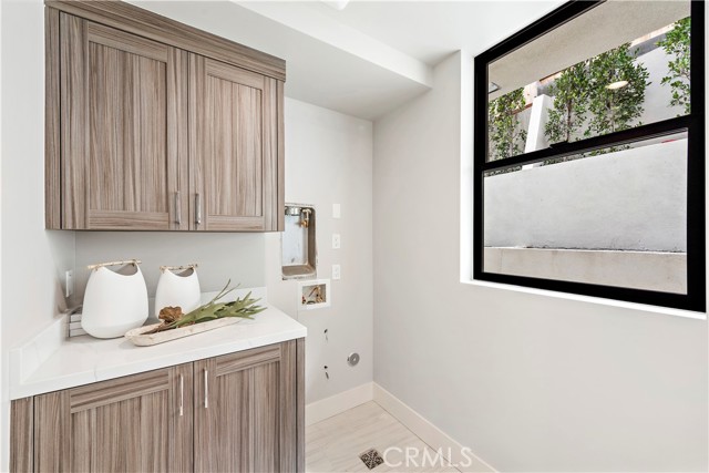 704bd200 D22b 4589 A118 363b283e5d11