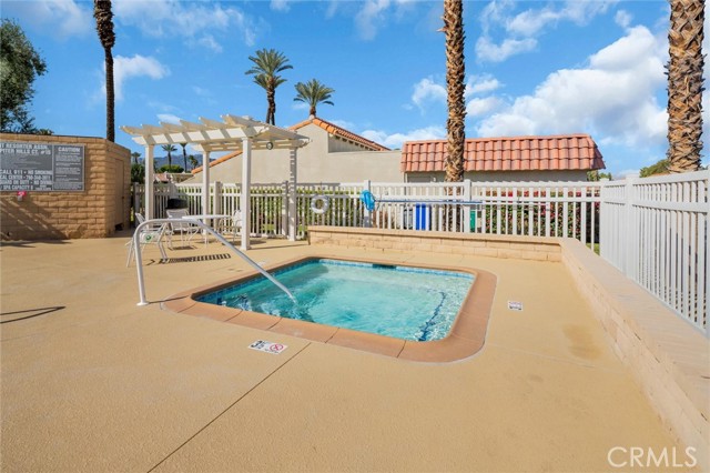 Detail Gallery Image 40 of 45 For 41588 Jupiter Hills Ct, Palm Desert,  CA 92211 - 3 Beds | 2 Baths