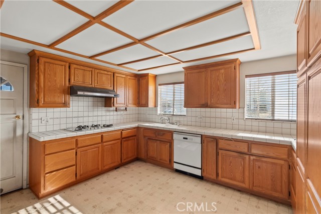 Detail Gallery Image 22 of 54 For 16950 La Salle Ave, Gardena,  CA 90247 - 4 Beds | 2/1 Baths