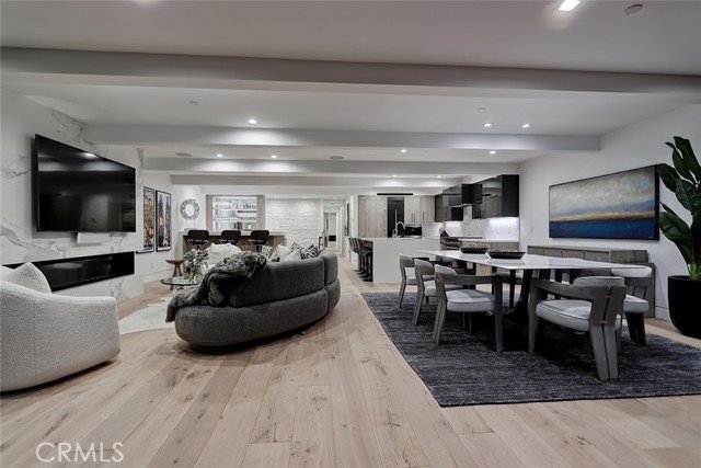 Detail Gallery Image 30 of 35 For 1208 the Strand #C,  Manhattan Beach,  CA 90266 - 3 Beds | 3 Baths