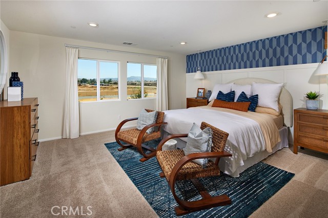 Detail Gallery Image 11 of 22 For 2039 Fernetta Pl, Perris,  CA 92571 - 4 Beds | 3/1 Baths