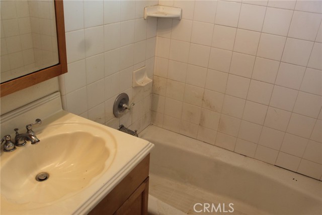 Detail Gallery Image 14 of 19 For 6289 Dana Ave, Simi Valley,  CA 93063 - 3 Beds | 2 Baths
