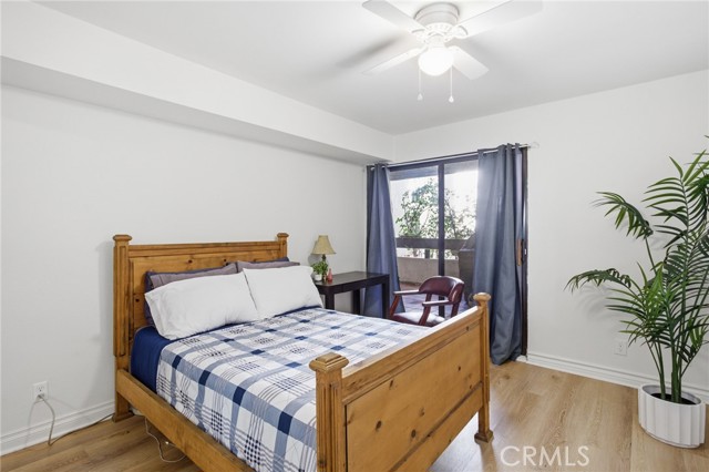 Detail Gallery Image 23 of 33 For 222 N Rose #8,  Burbank,  CA 91505 - 2 Beds | 2 Baths