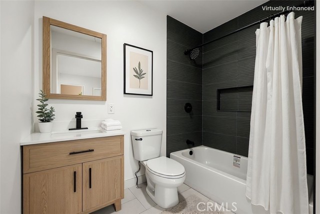 Detail Gallery Image 27 of 44 For 924 W Almond St, Compton,  CA 90220 - 3 Beds | 2 Baths