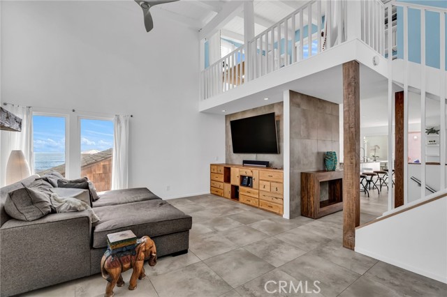 15 69th Place, Long Beach CA: https://media.crmls.org/medias/704dd34f-6109-425b-91e4-7609fed9a59c.jpg