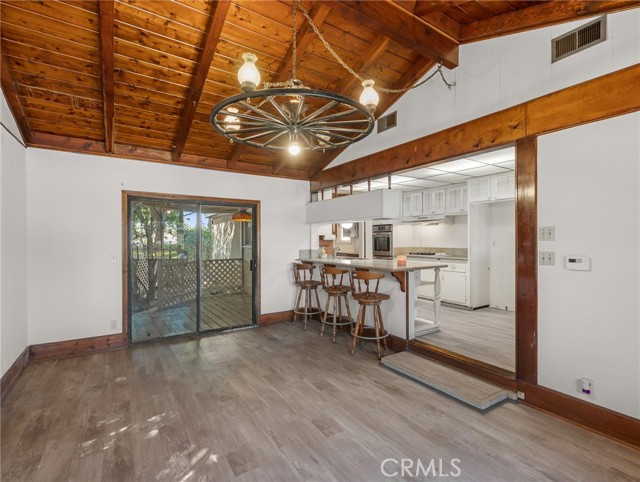 22933 Kent Avenue photo 13